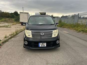 Used Nissan Elgrand 2008 for sale - 71963225: Photo