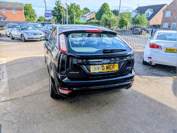 Used Ford Focus 2010 for sale - 78916108: Photo