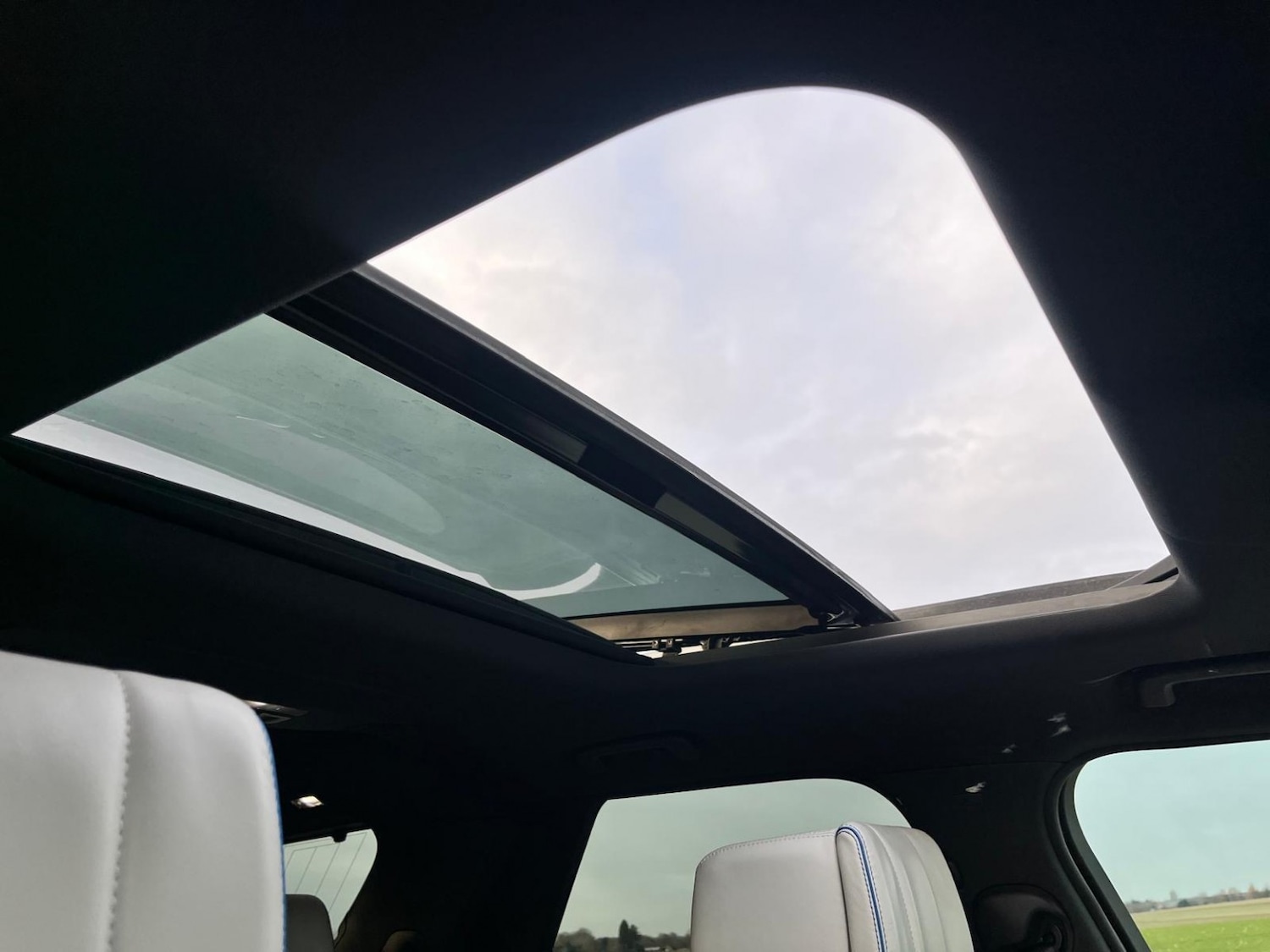 Used Land Rover Discovery 2019 for sale - 77891572: Photo 10