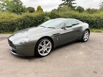 Used Aston Martin Vantage 2008 for sale - 75613703: Photo