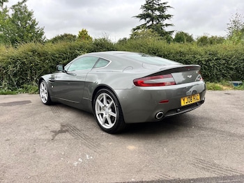 Used Aston Martin Vantage 2008 for sale - 75613703: Photo