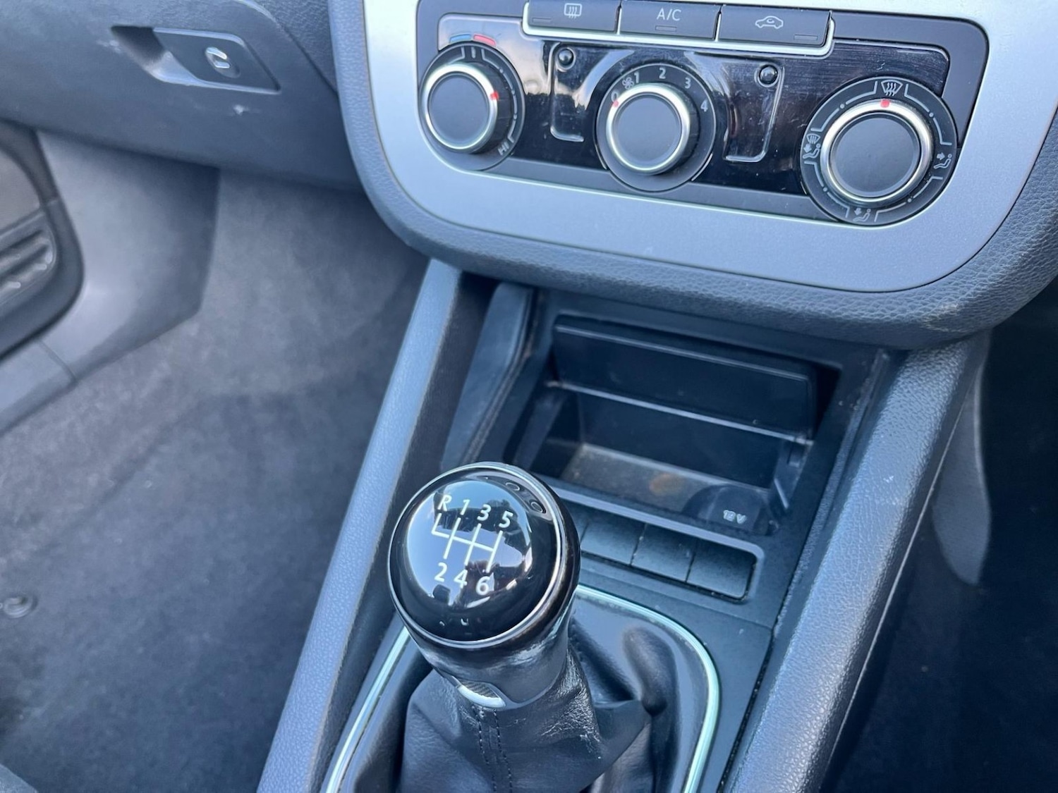 Used Volkswagen EOS 2013 for sale - 77395184: Photo 10