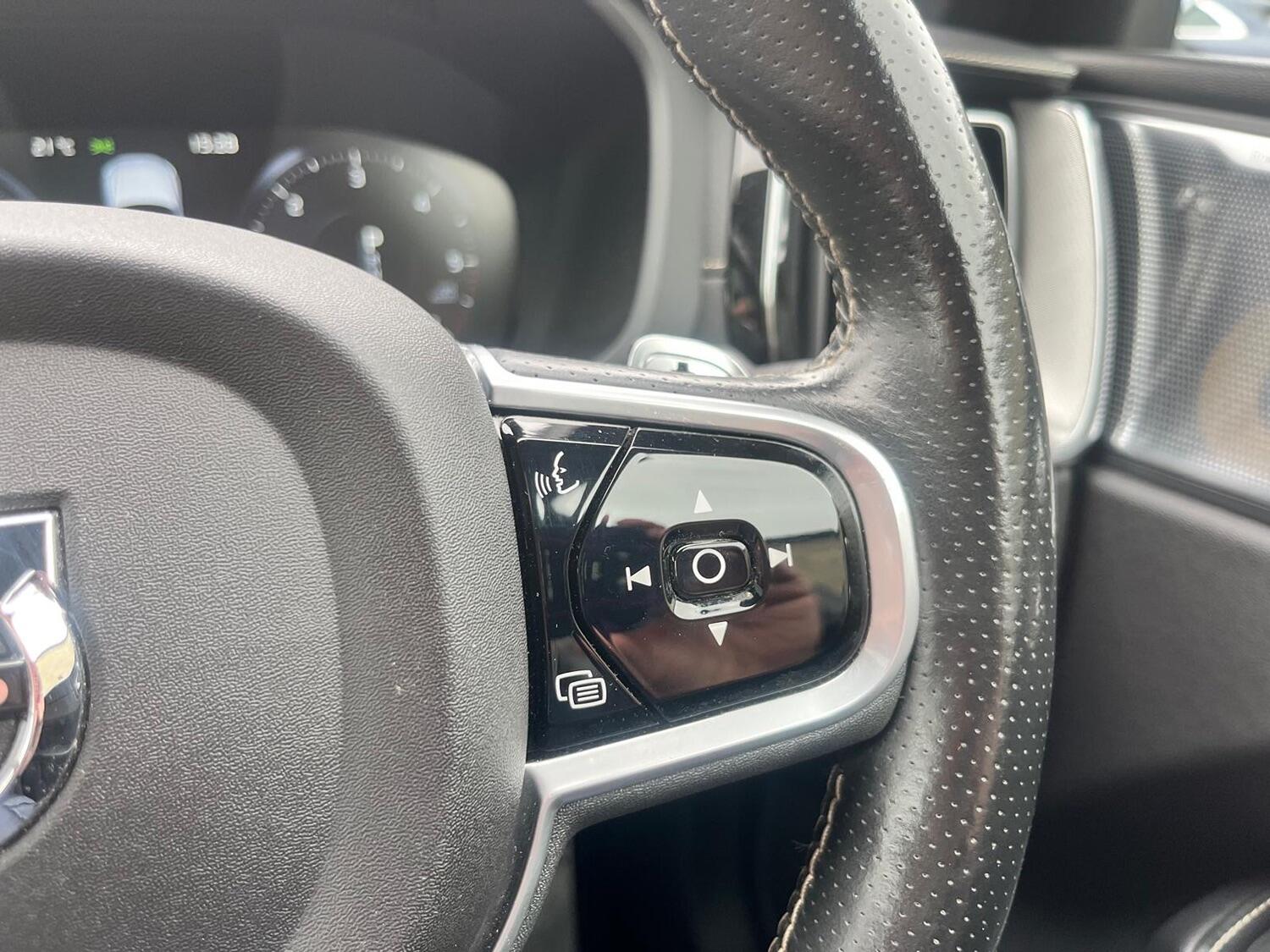 Used Volvo XC60 2017 for sale - 76794022: Photo 17