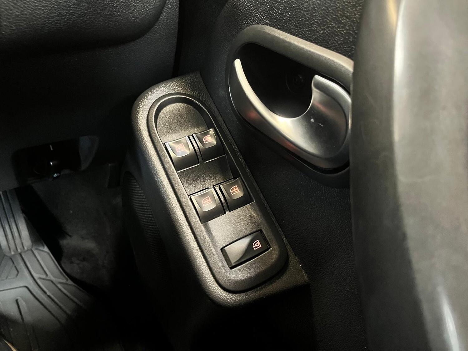 Used Dacia Duster 2017 for sale - 76093733: Photo 17