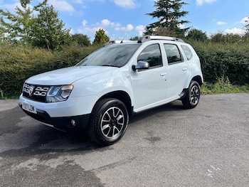 Used Dacia Duster 2017 for sale - 76093733: Photo