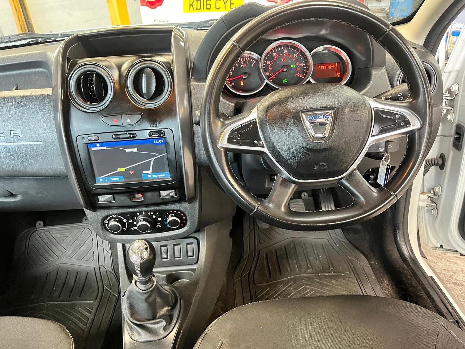 Used Dacia Duster 2017 for sale - 76093733: Photo 9