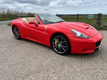 Used Ferrari California 2009 for sale - 78242833: Photo
