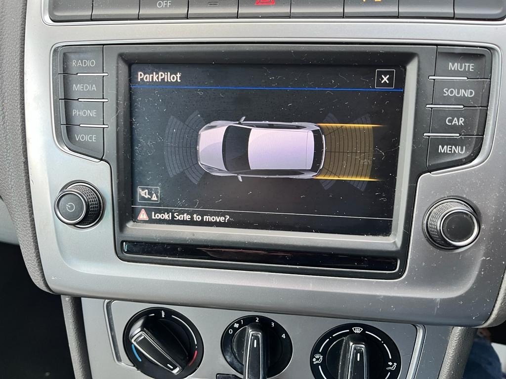 Used Volkswagen Polo 2016 for sale - 76471262: Photo 10