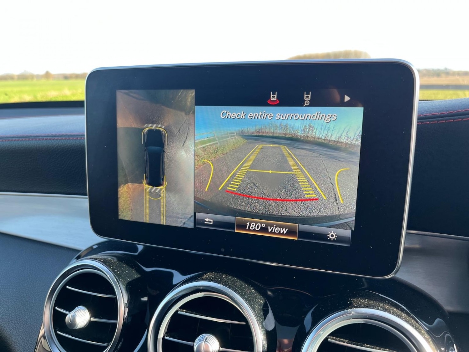 Used Mercedes-Benz GLC 2017 for sale - 77008125: Photo 12