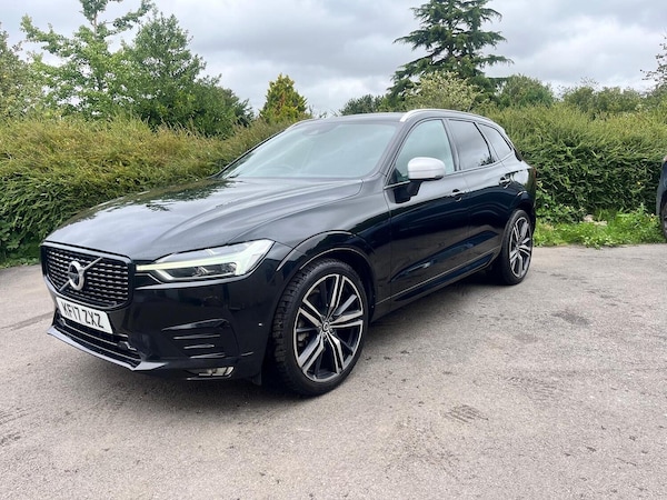 Used Volvo XC60 2017 for sale - 75740390: Photo 2