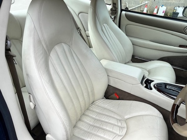 Used Jaguar XKR 1999 for sale - 74983912: Photo 8