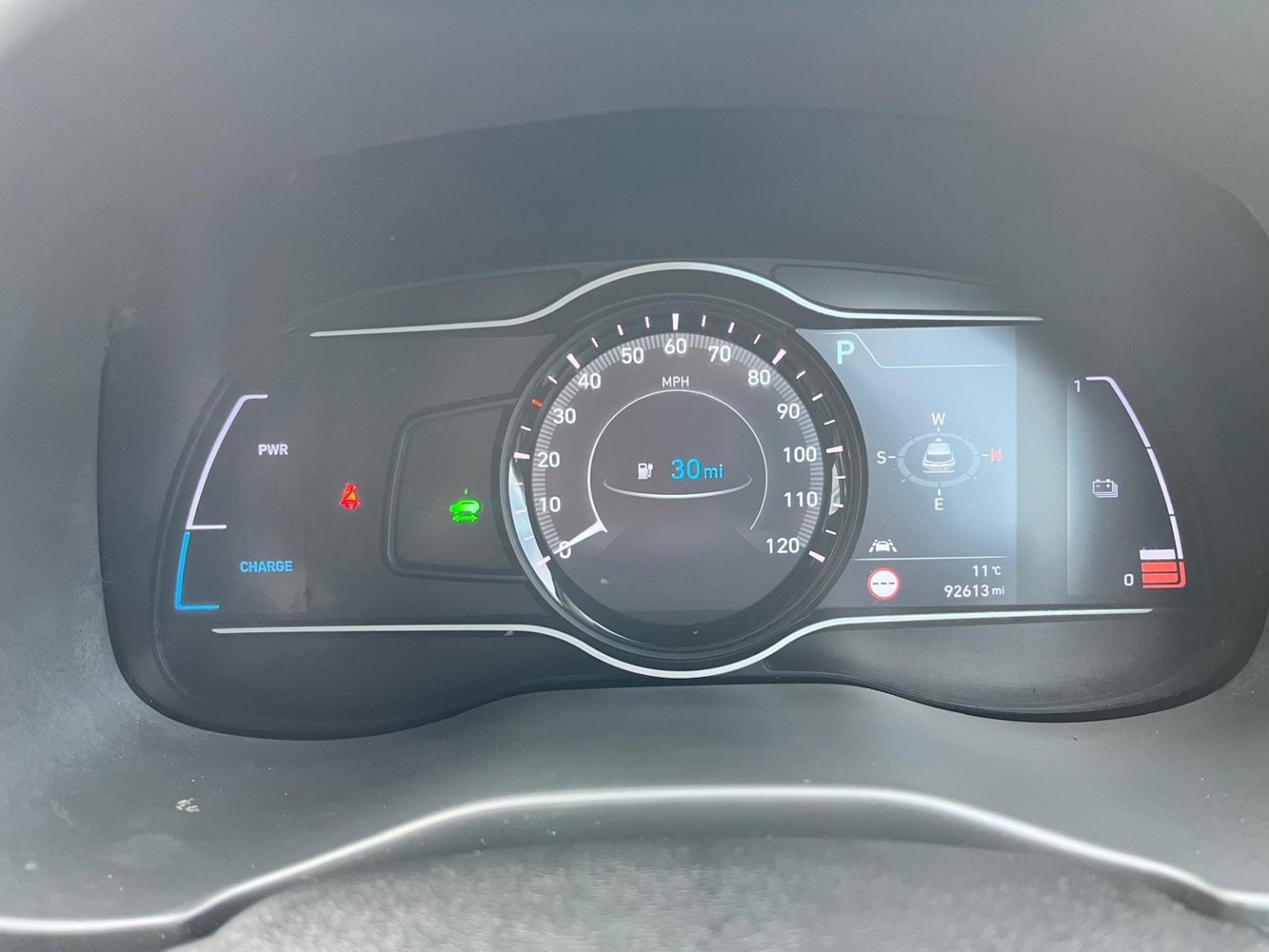 Used Hyundai KONA 2018 for sale - 77643690: Photo 8