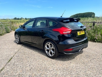 Used Ford Focus 2017 for sale - 78897612: Photo