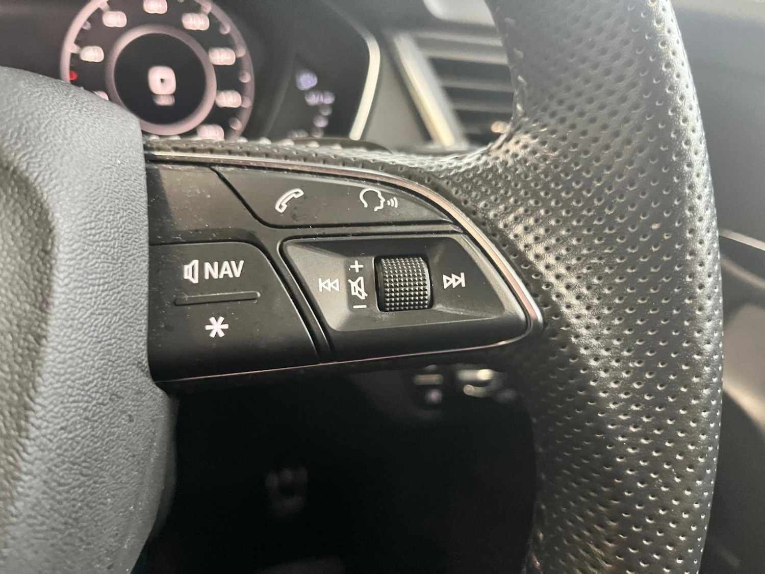 Used Audi Q5 2019 for sale - 77228216: Photo 18