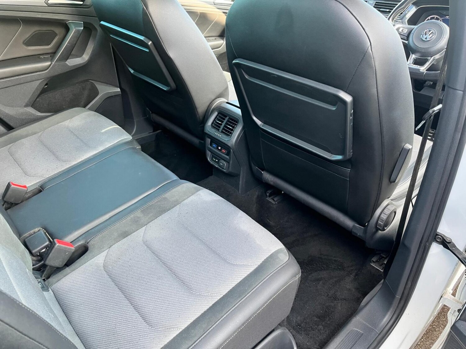 Used Volkswagen Tiguan 2018 for sale - 76794024: Photo 19