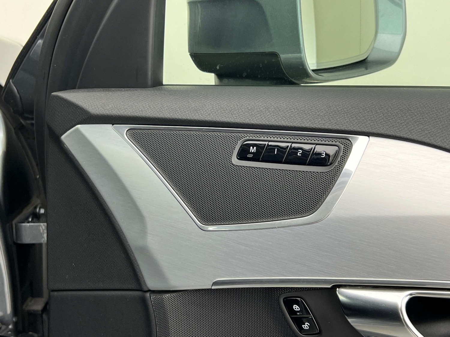 Used Volvo XC90 2018 for sale - 76618569: Photo 18