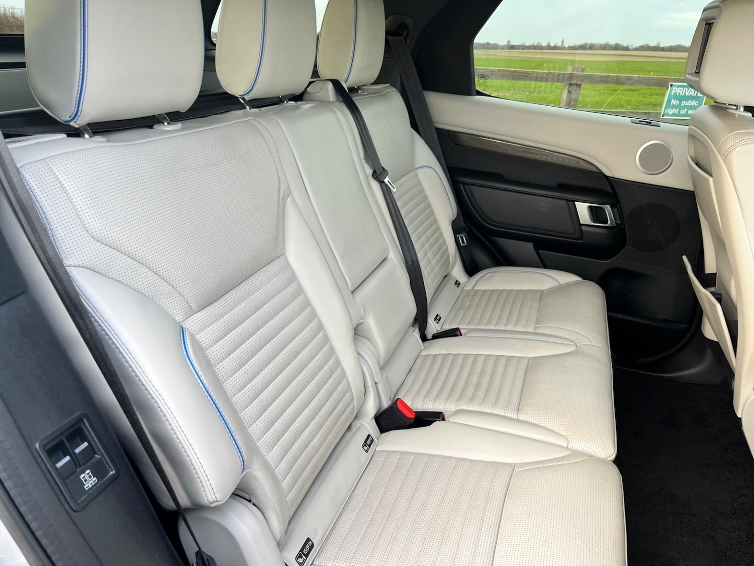 Used Land Rover Discovery 2019 for sale - 77118663: Photo 22