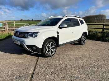 Used Dacia Duster 2020 for sale - 77228207: Photo