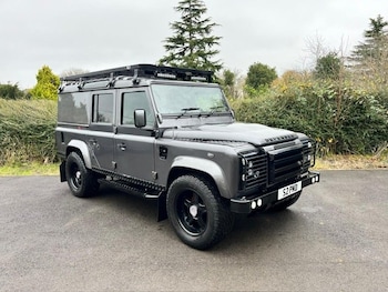 Used Land Rover Defender 2016 for sale - 76712731: Photo