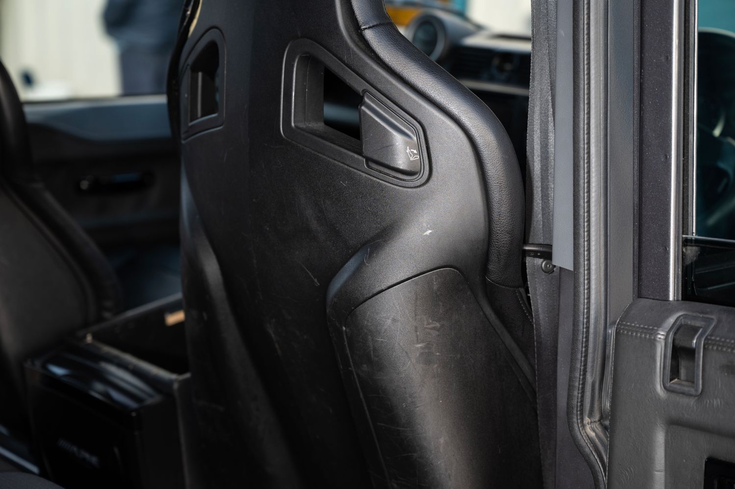 Used Land Rover Defender 2016 for sale - 76712731: Photo 22