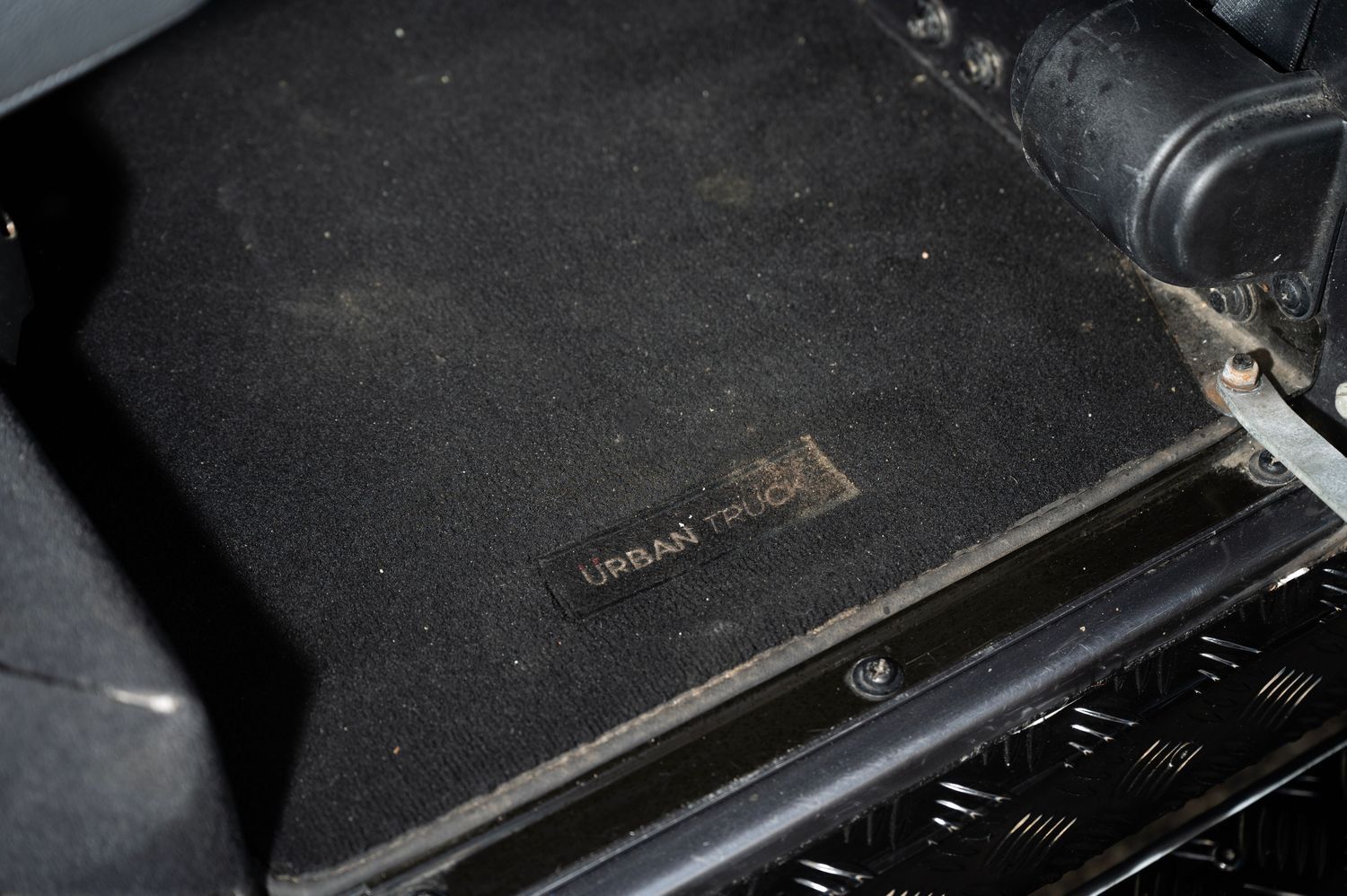 Used Land Rover Defender 2016 for sale - 76712731: Photo 28