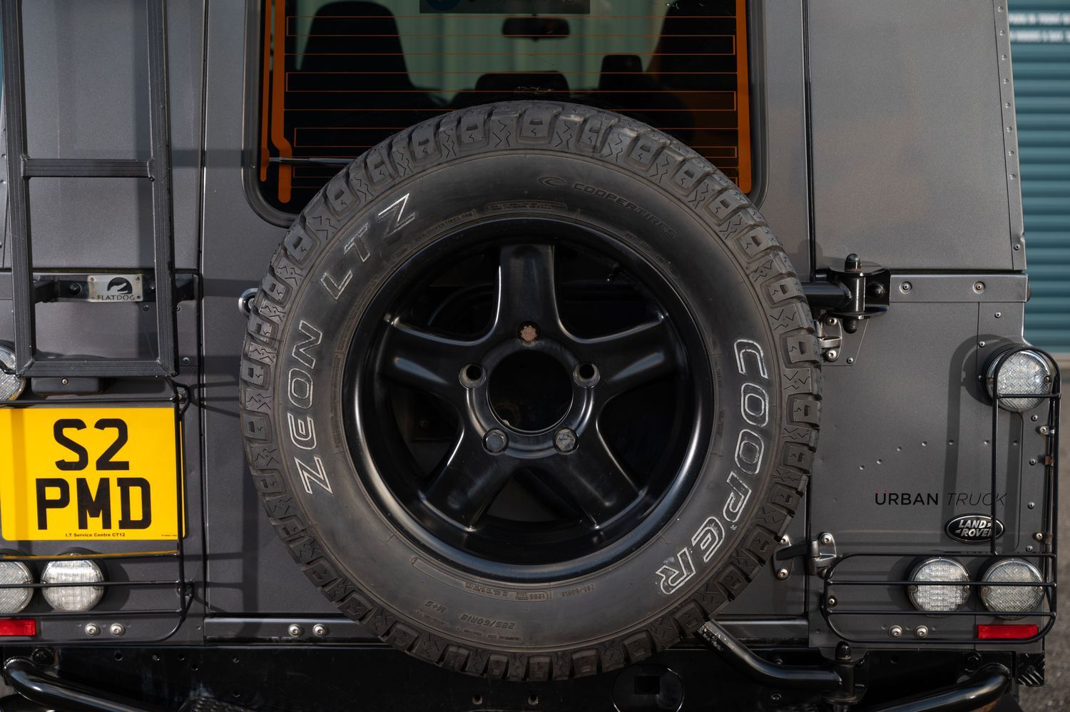 Used Land Rover Defender 2016 for sale - 76712731: Photo 47