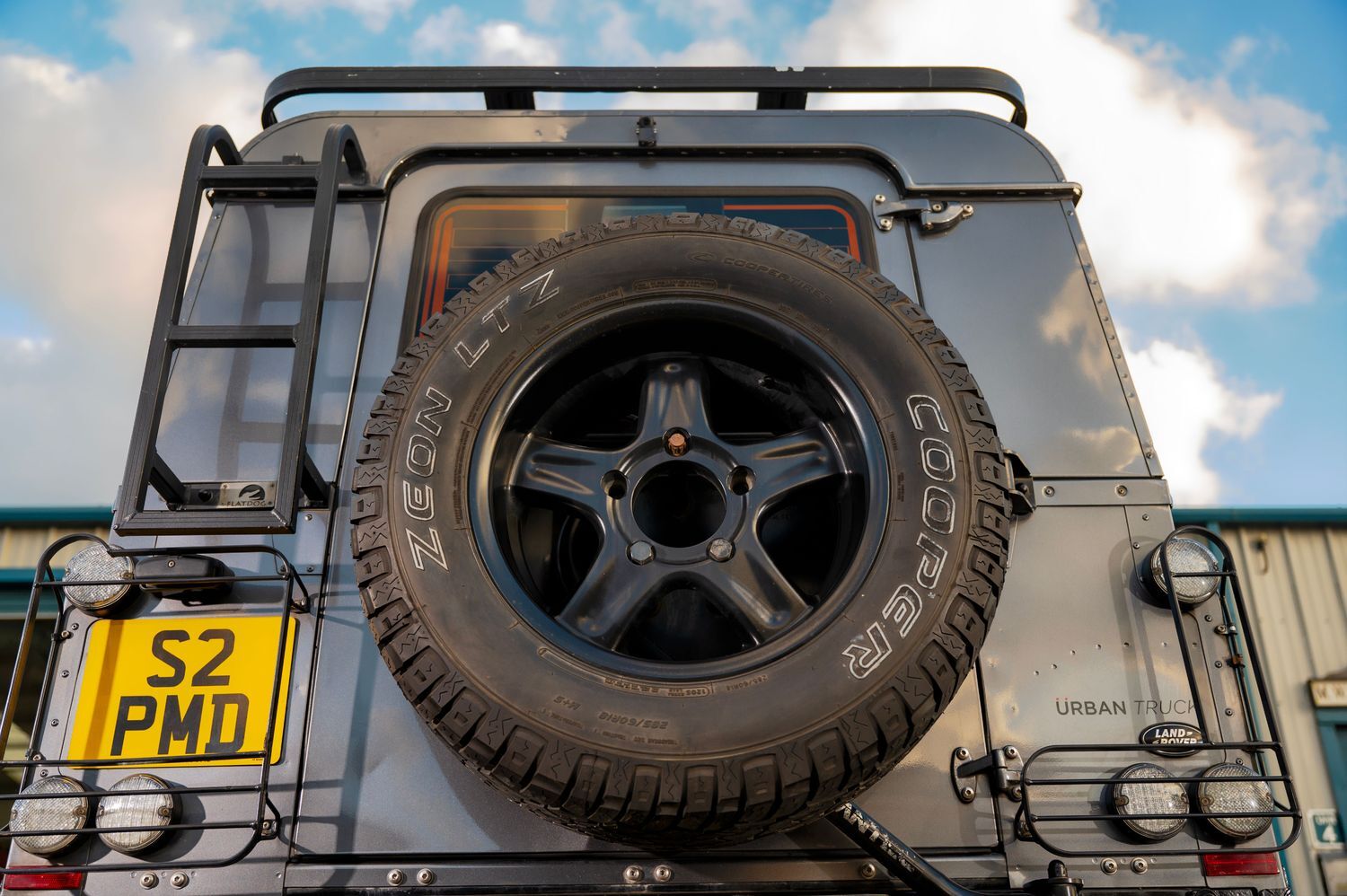 Used Land Rover Defender 2016 for sale - 76712731: Photo 49