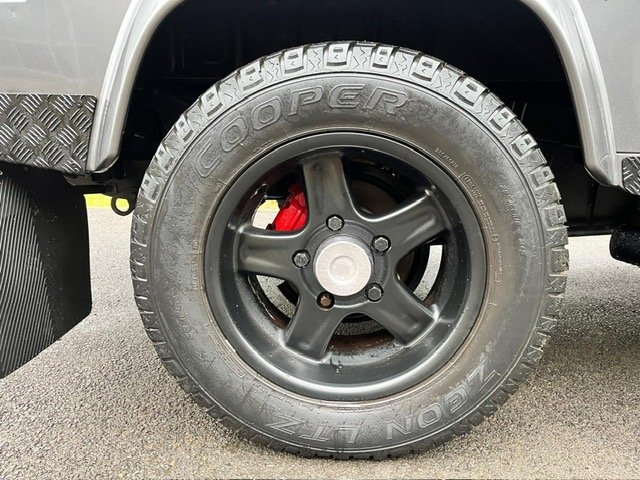 Used Land Rover Defender 2016 for sale - 76712731: Photo 5