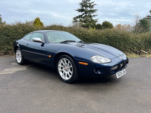 Used Jaguar XKR 1999 for sale - 76794029: Photo 1