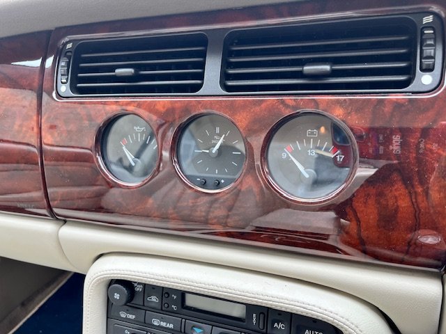 Used Jaguar XKR 1999 for sale - 76794029: Photo 14