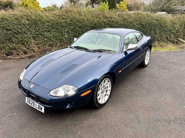 Used Jaguar XKR 1999 for sale - 76794029: Photo 19