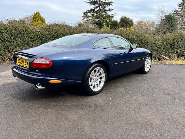 Used Jaguar XKR 1999 for sale - 76794029: Photo 5