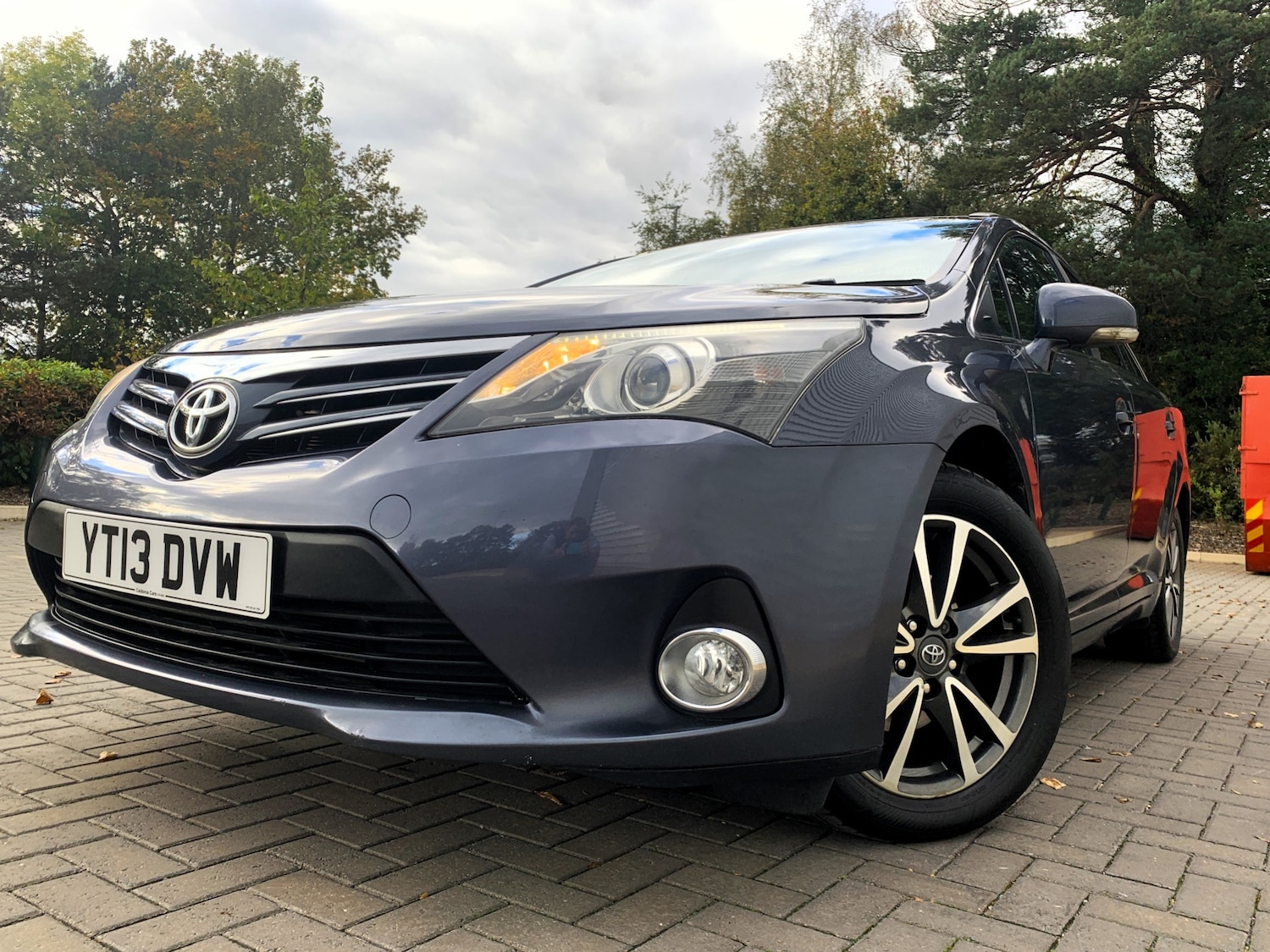 Used Toyota Avensis 2013 for sale - 76288538: Photo 1