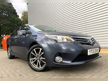 Used Toyota Avensis 2013 for sale - 76288538: Photo