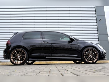 Used Volkswagen Golf 2015 for sale - 78122763: Photo