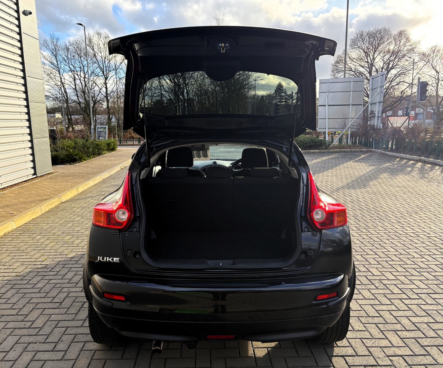 Used Nissan Juke 2012 for sale - 76940375: Photo 8