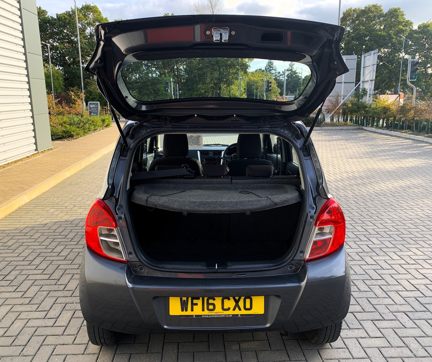 Used Suzuki Celerio 2016 for sale - 76177471: Photo 8