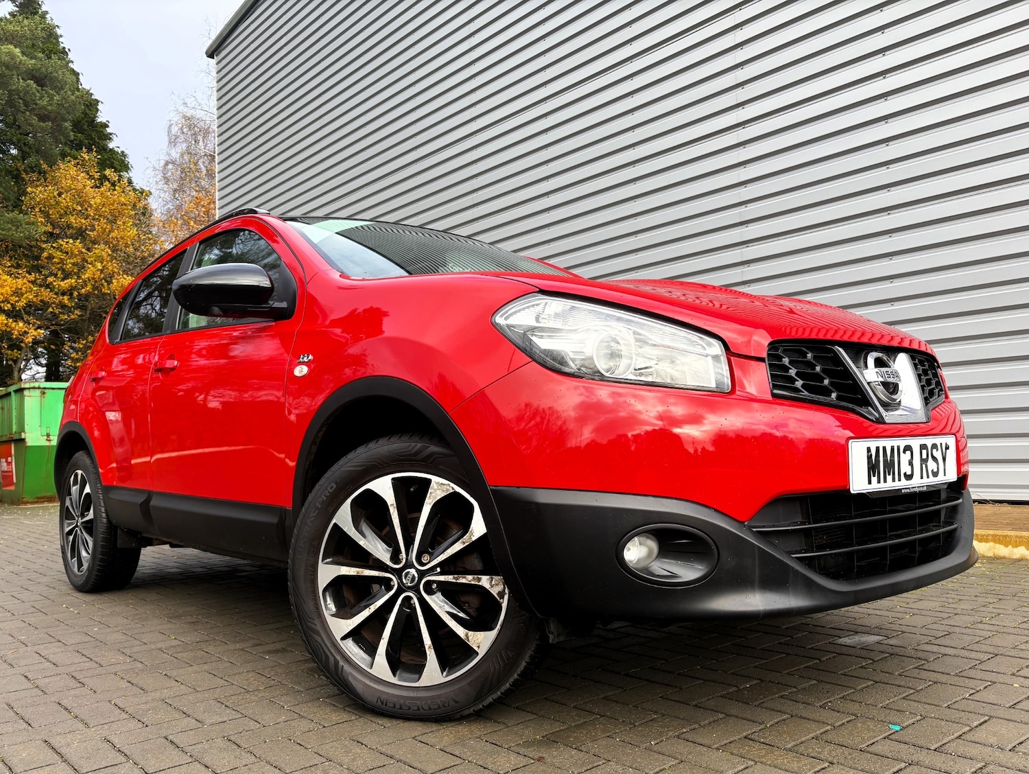 Used Nissan Qashqai 2013 for sale - 76845861: Photo 2