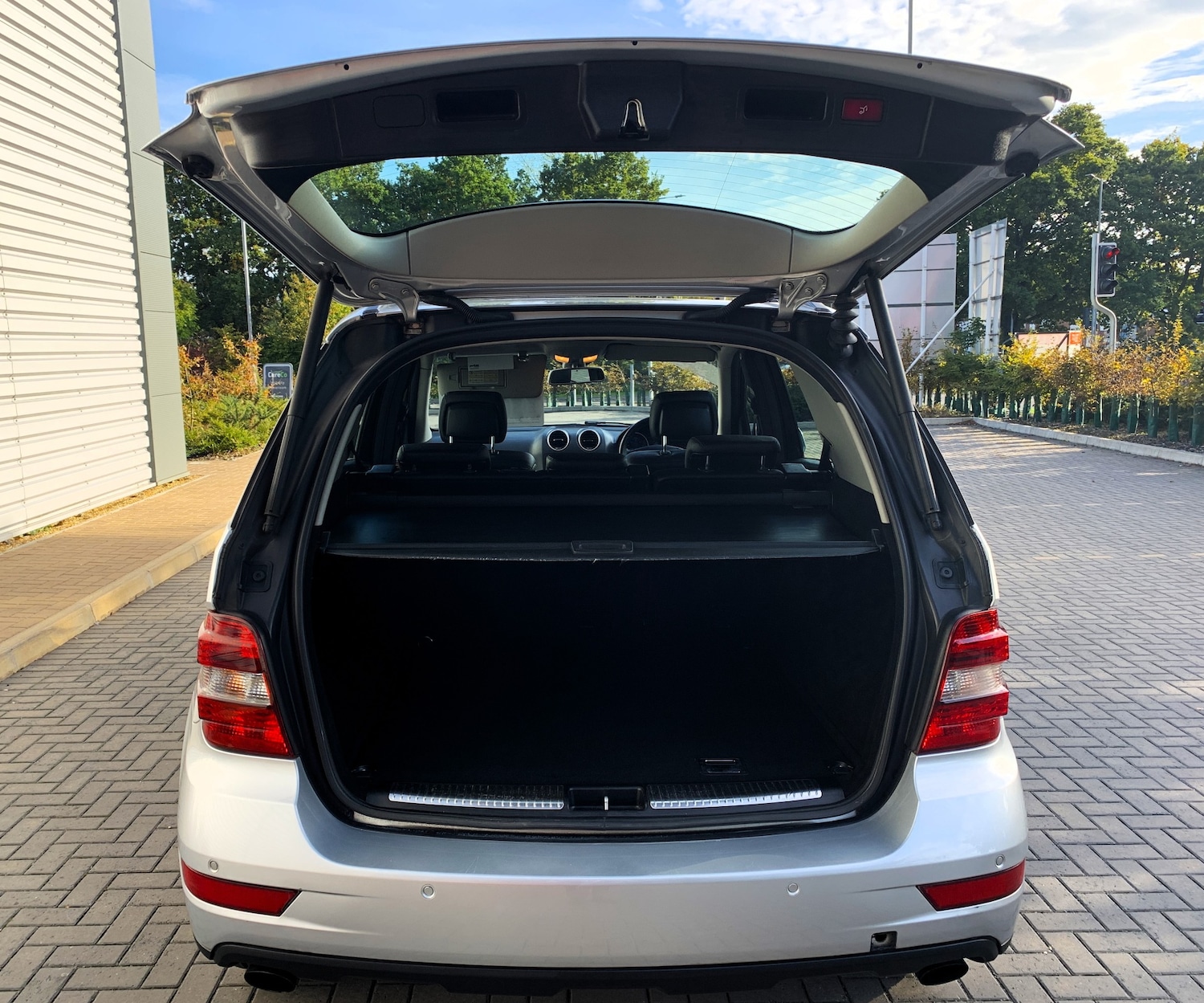 Used Mercedes-Benz M-Class 2008 for sale - 76159270: Photo 8