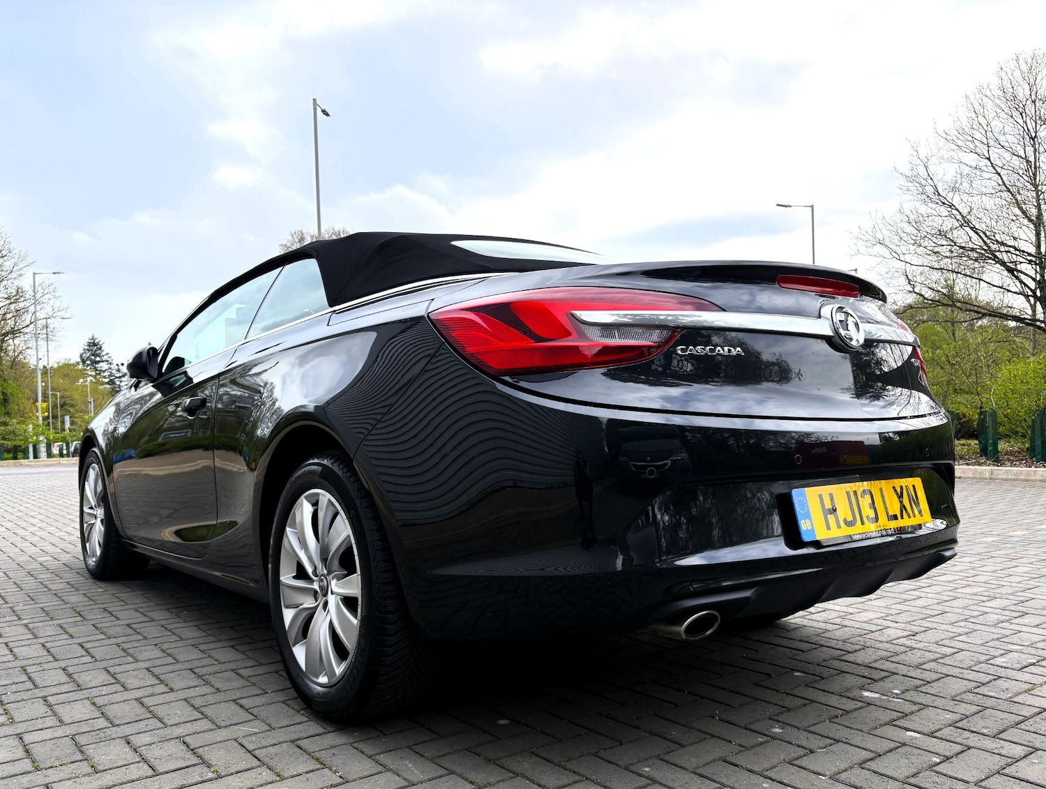 Used Vauxhall Cascada 2013 for sale - 78210482: Photo 6