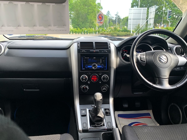 Used Suzuki Grand Vitara 2010 for sale - 76263374: Photo 11