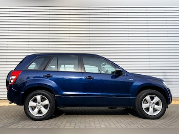 Used Suzuki Grand Vitara 2010 for sale - 76263374: Photo 3