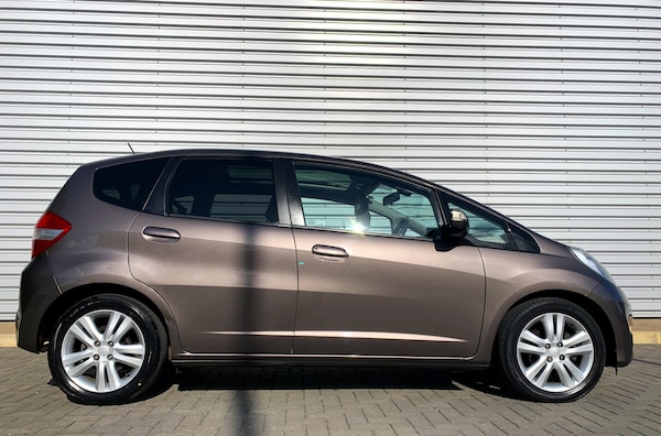 Used Honda Jazz 2012 for sale - 74365420: Photo 3