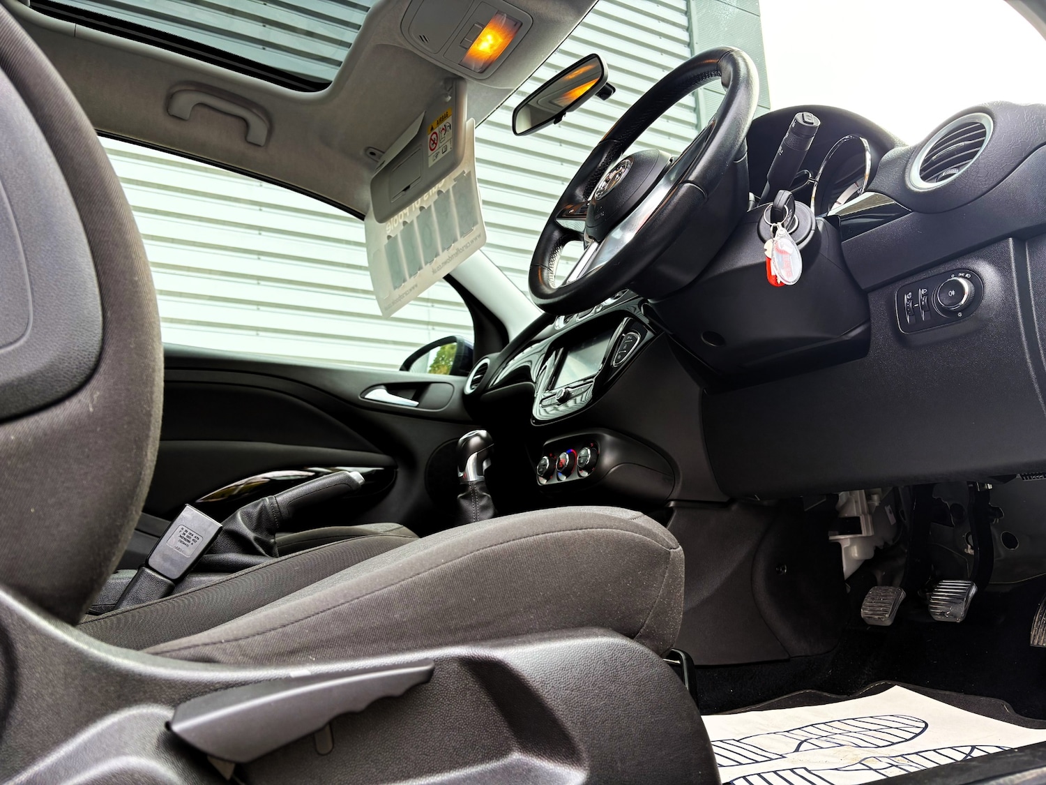 Used Vauxhall ADAM 2016 for sale - 78122205: Photo 9