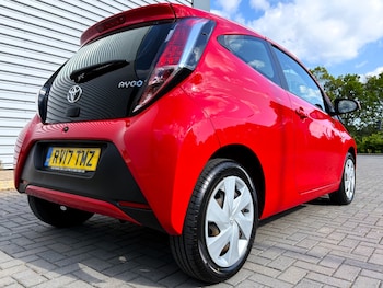 Used Toyota AYGO 2017 for sale - 78420540: Photo