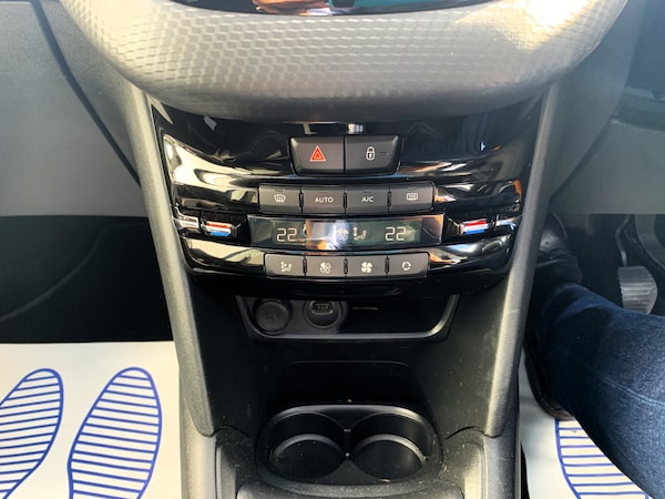 Used Peugeot 208 2019 for sale - 75749260: Photo 16