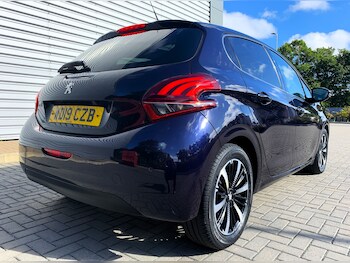 Used Peugeot 208 2019 for sale - 75749260: Photo