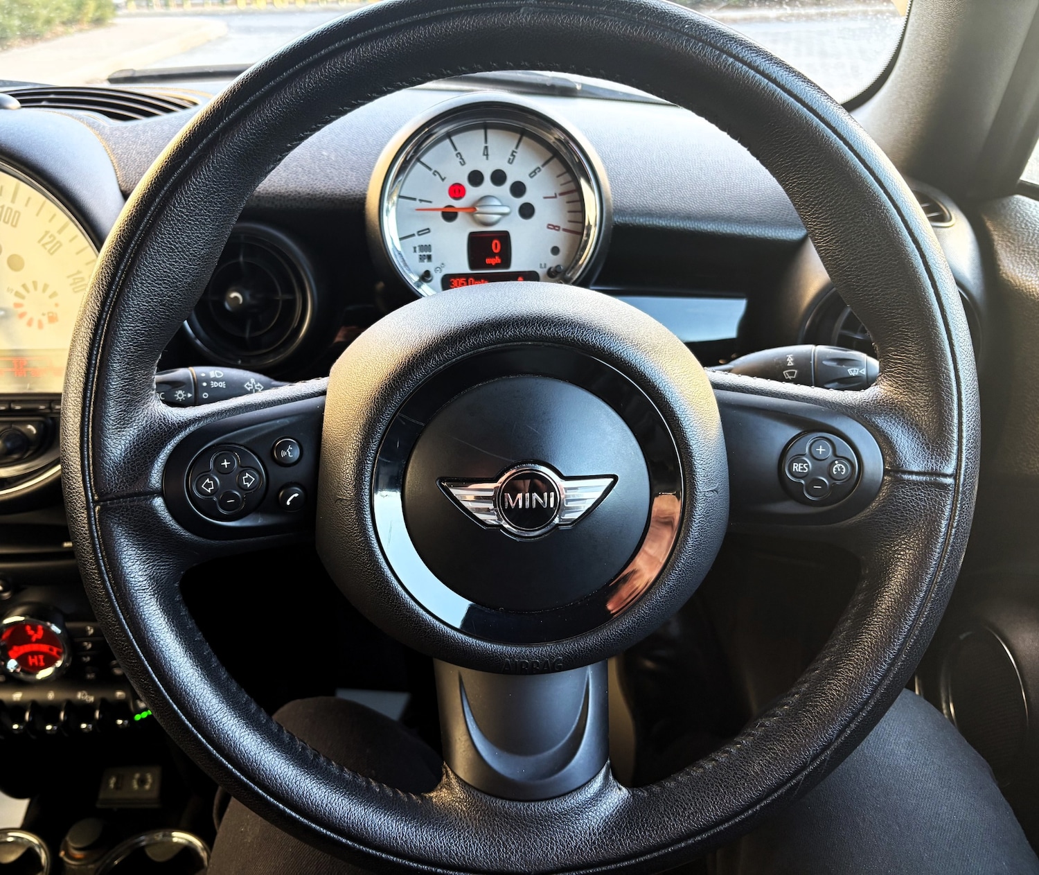 Used MINI Convertible 2013 for sale - 77094458: Photo 17