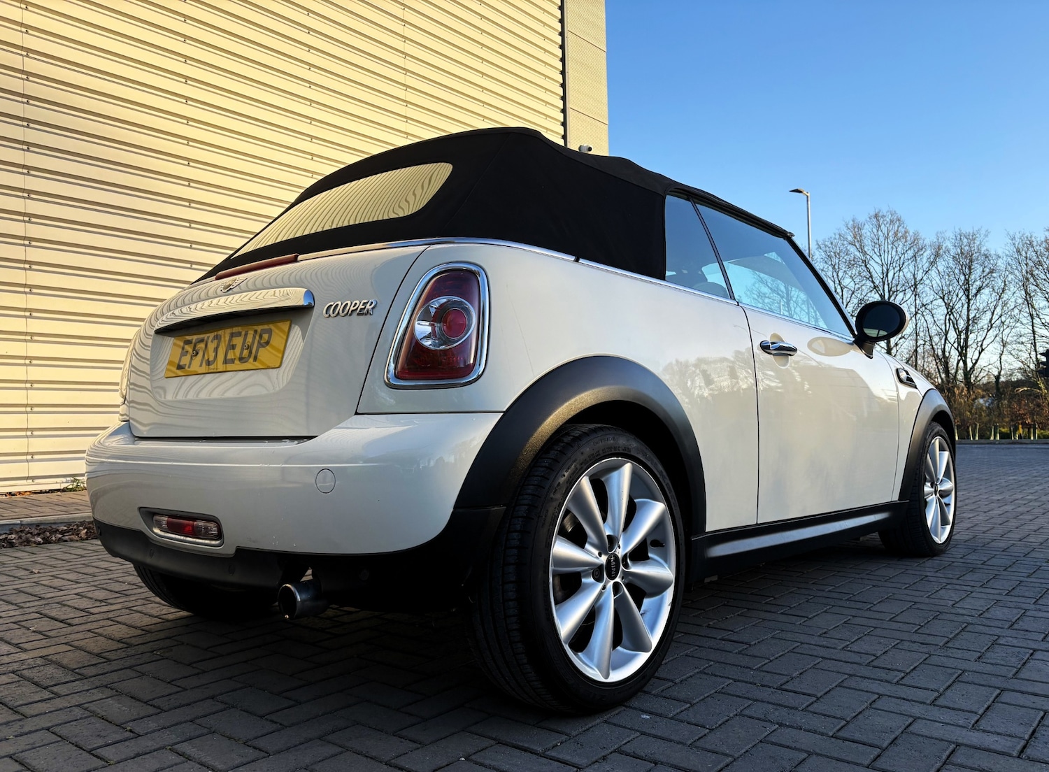 Used MINI Convertible 2013 for sale - 77094458: Photo 5