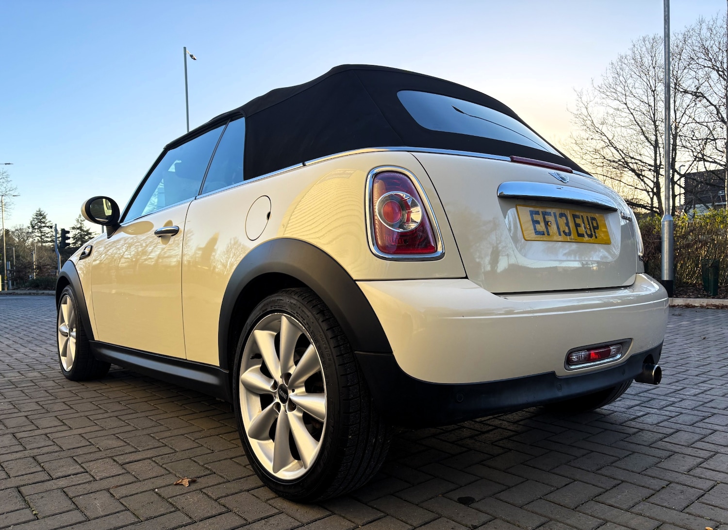 Used MINI Convertible 2013 for sale - 77094458: Photo 6